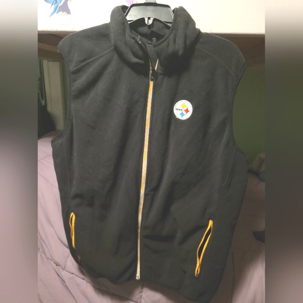 Black Fleece Vest with Logo